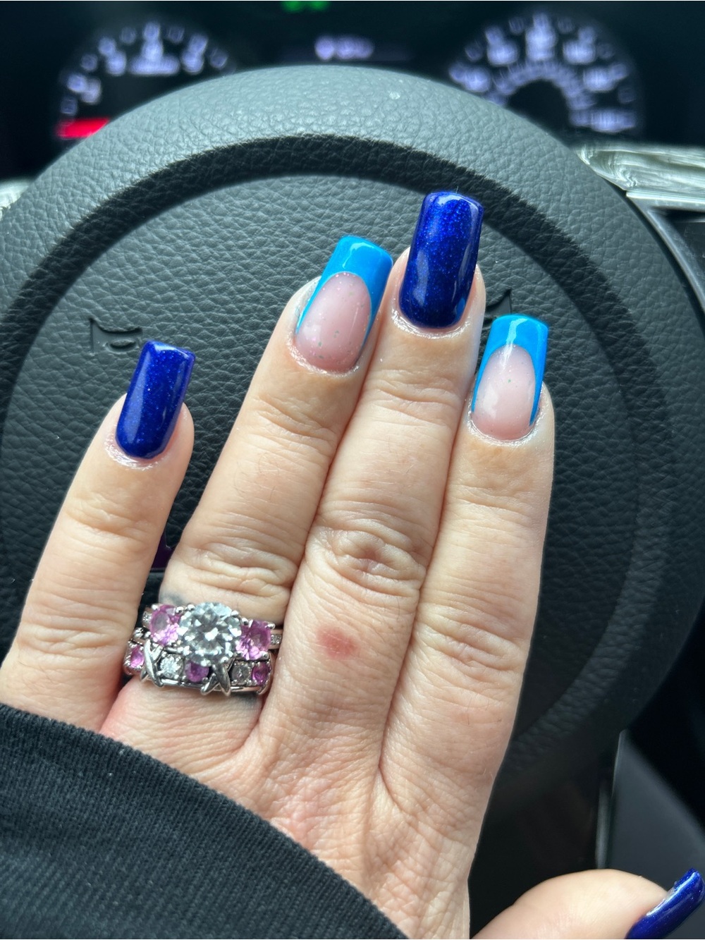 Lab Diamond 3 stone ring - Picture 5 of 7